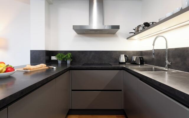 4-room apartment near Charles Square