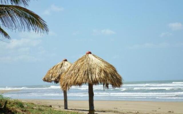 Hotel Casa de Pacifico Masachapa Playa