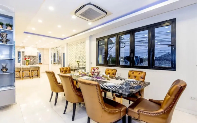 Exquisite Pool Villa B