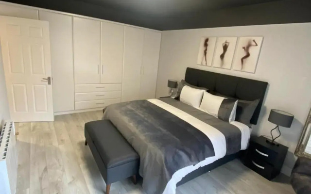 River View Apartment Suite