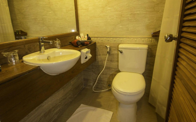 Raza Gyo Hotel