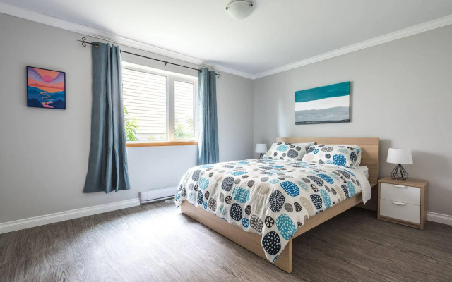 Urban Caribou Bed and Breakfast