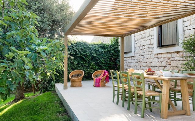 Beautiful Country Villa With Private Infinity Pool Surrounded by Olive Trees