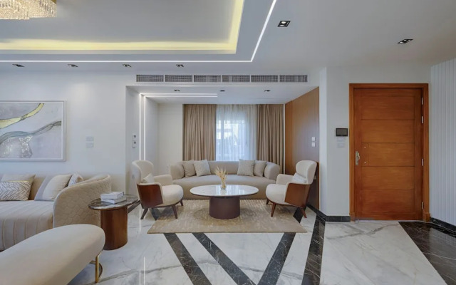 Vesta - Luxury Villa - 3BR - CFC II