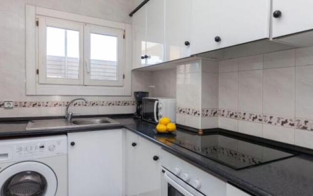 Apartamentos Riells Park