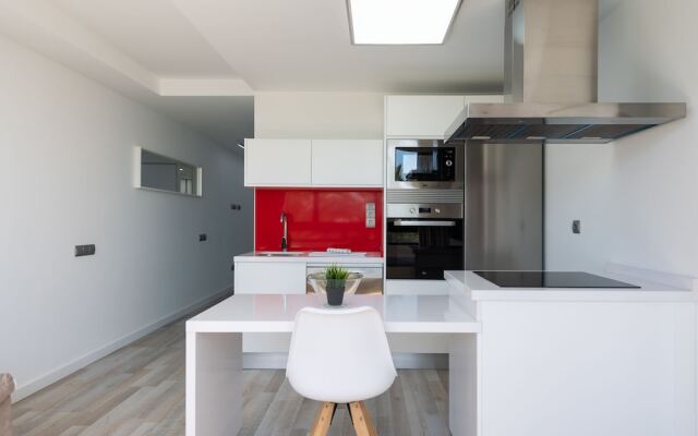 Apartamentos Aguila Beach