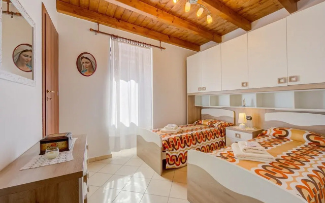 Casa Rondinelle in Castelveccana Old Town