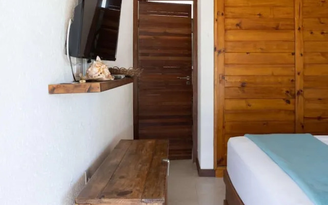 Maravilhosa Casa com Piscina em Frente Praia