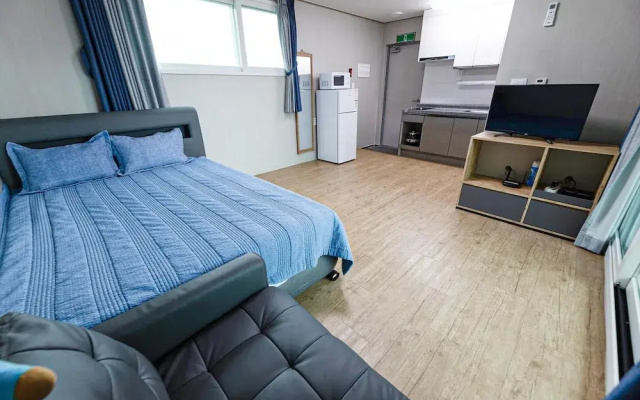 Gangneung Glad Pension