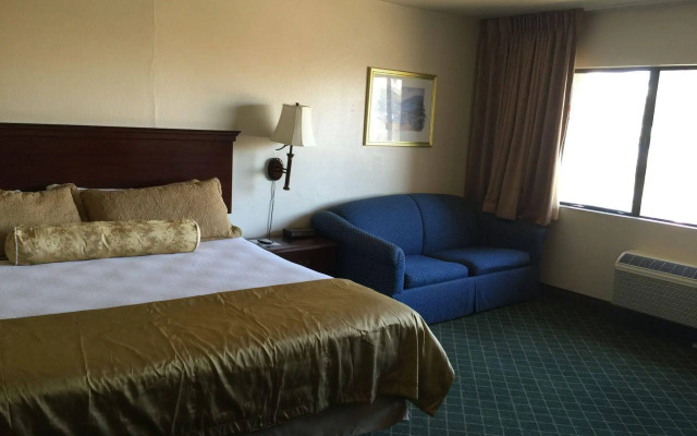 Portside Inn & Suites
