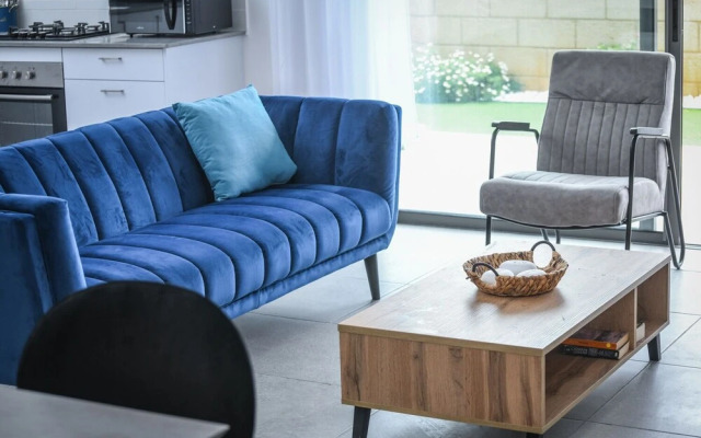 Stylish Coastal Oasis by Sea N' Rent