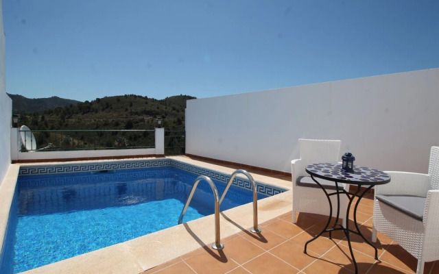 1061 Studio de la Torre