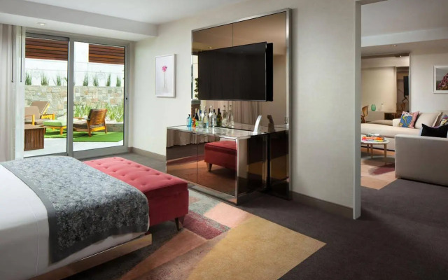 SLS Hotel, a Luxury Collection Hotel, Beverly Hills