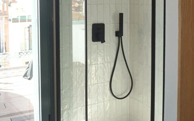 Estudios y Ático vistas de Triana