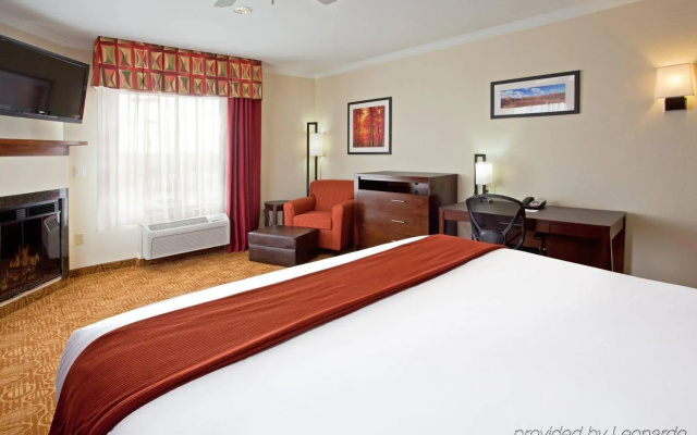 Holiday Inn Express & Suites Houston West - Katy by IHG