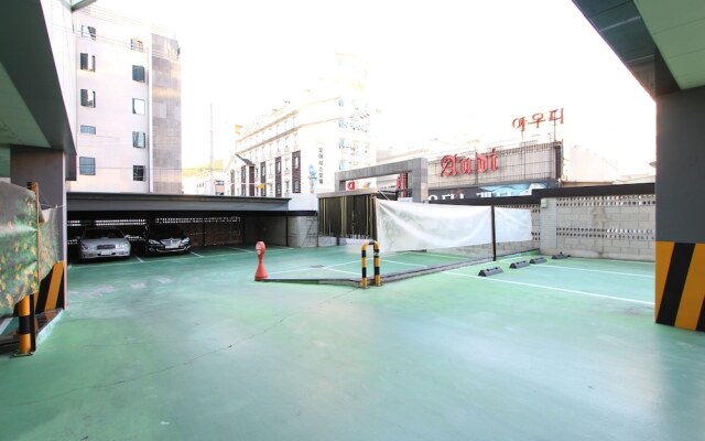 Hotel Lee