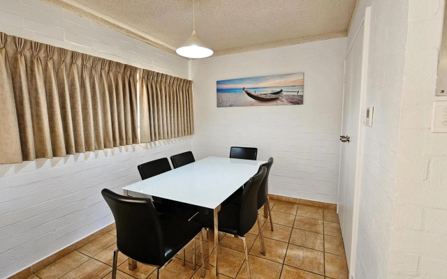 Riverview Holiday Apartment 89 - Kalbarri WA