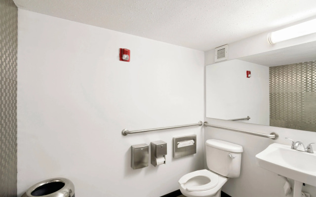 Quality Inn Orlando Near International Drive