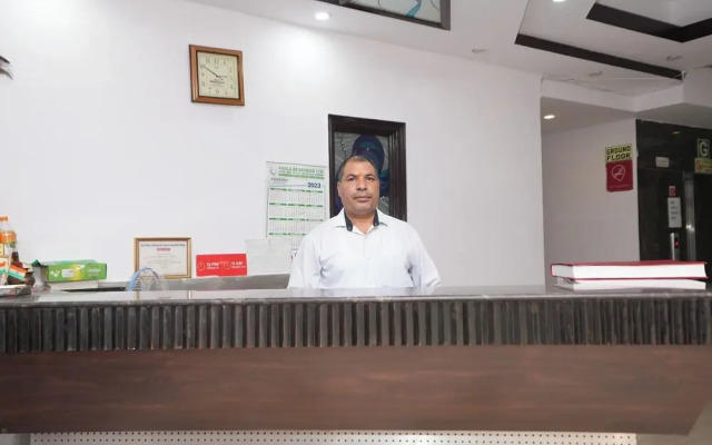 Hotel Mandakini Palace