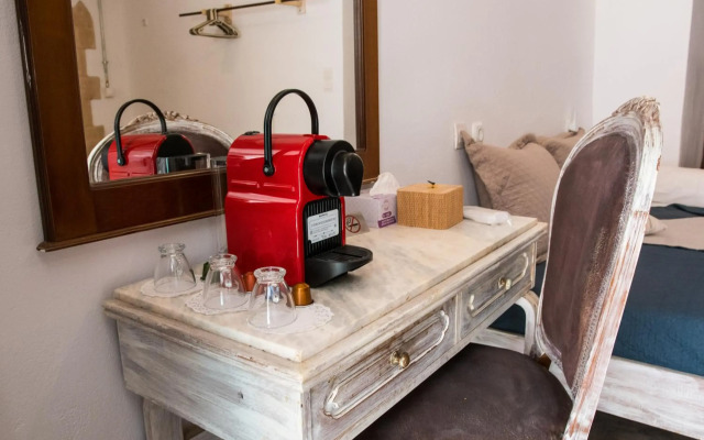 Mascot Boutique Hotel
