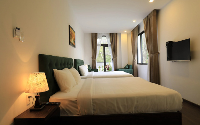 TTR Moonstone Apart Hotel