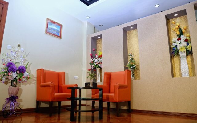 Sky Man Hotel