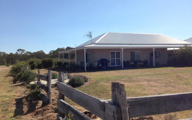 Spring Creek Cottage B&B