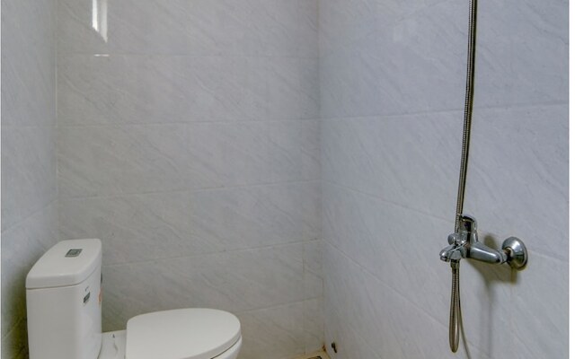 Vinh Hoa Hotel by OYO Rooms