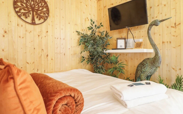 Red Kite at Wild Valley Huts