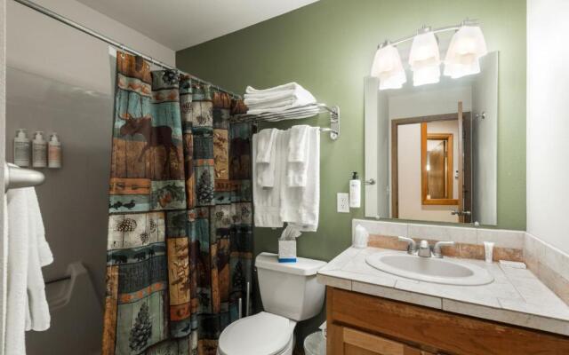 Ponderosa Lodge