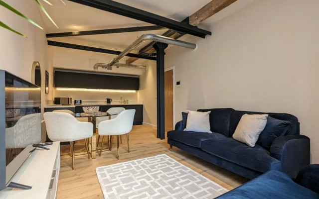 The Sunshade Suite Grade 2 Ancoats