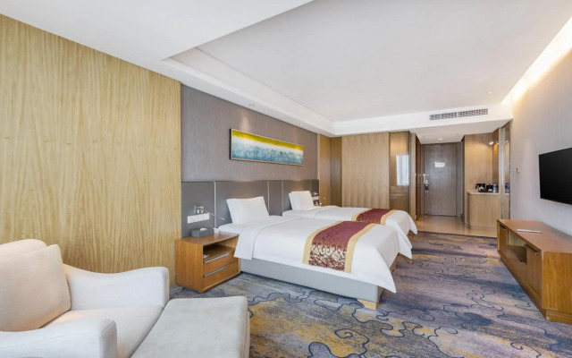 Guangzhou Pearl River International Hotel （Yijing Lu Metro Station）