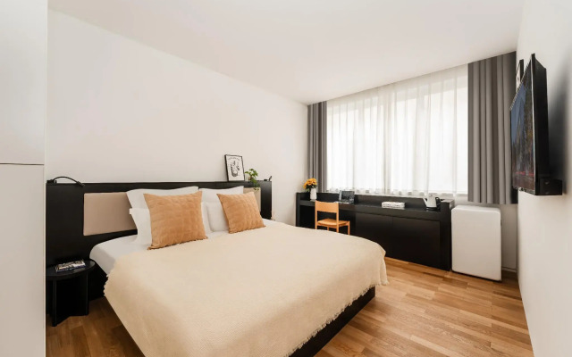 base WENDING Serviced Apartment