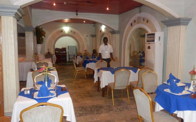 Hotel Royal Palace