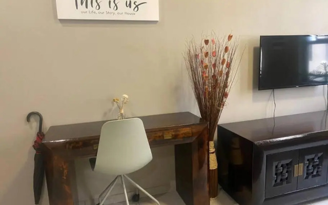 Stylish Dante’s 1-bedroom condo free Wifi & Cinema