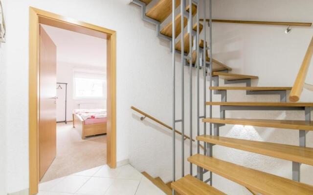 ID 6129 - Private Rooms