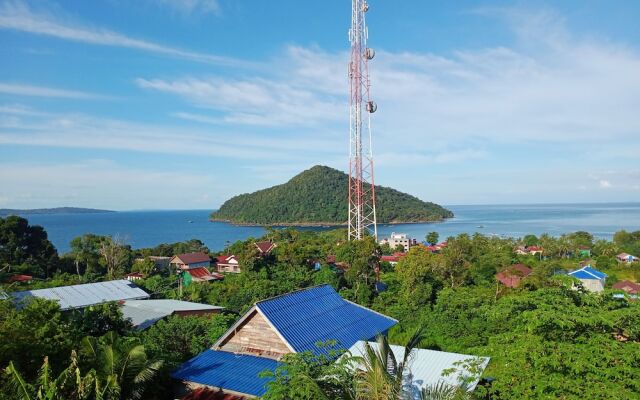 The Azure - M'Pai Bay