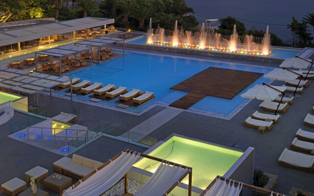 Out Of The Blue All Inclusive Resort & Spa