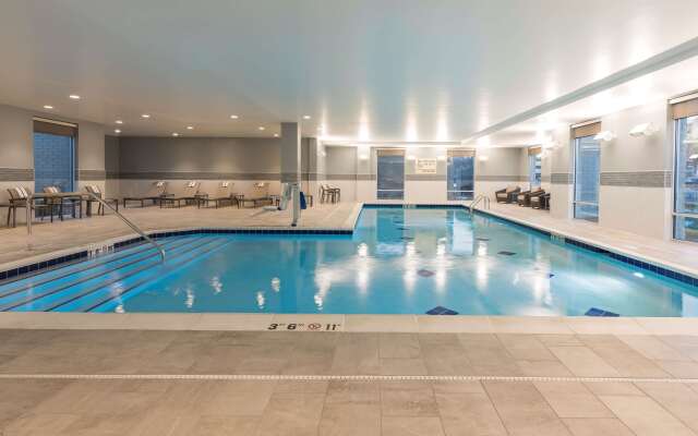 Hampton Inn & Suites Indianapolis-Keystone