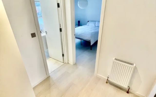 Cambridge Cozy 2 Bedroom Apartment 5 Sleep