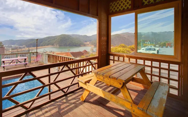Gyeongju B House Pension