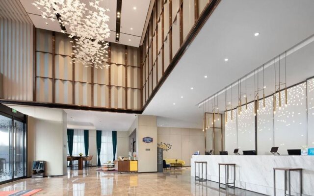 Hampton by Hilton Hefei West Railway Station Sili River