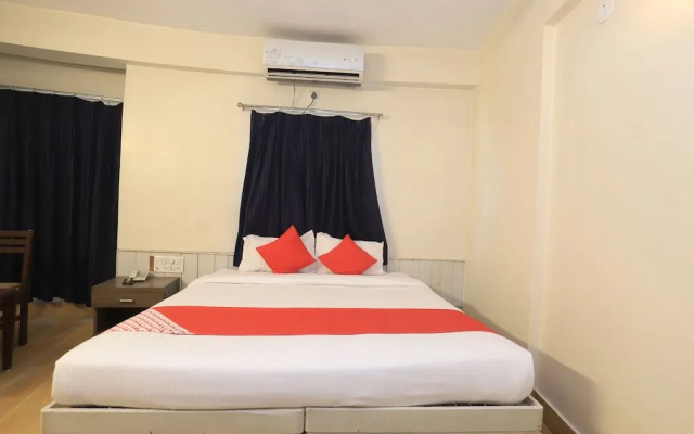 OYO 15983 Hotel Devpriya