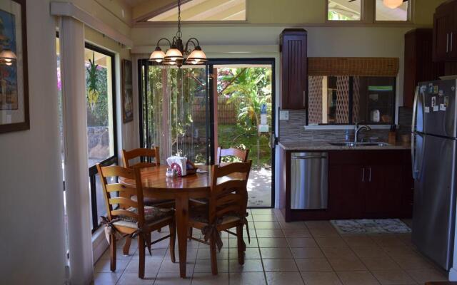 Hale Huanani Bed and Breakfast