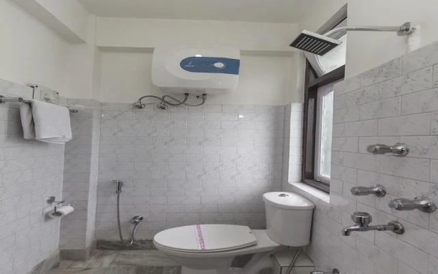 OYO 14894 Hotel Denzong Delight