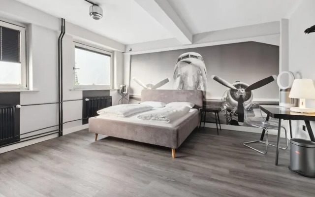 The Room 44
