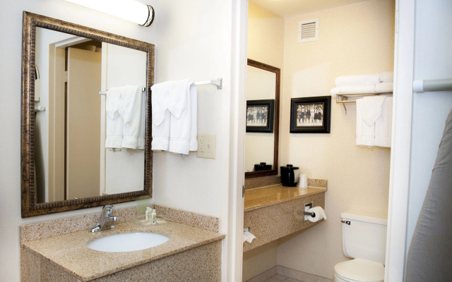 Holiday Inn Spearfish - Convention Center by IHG