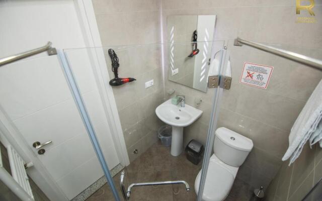 PIROSMANI APARTMENTS 18d