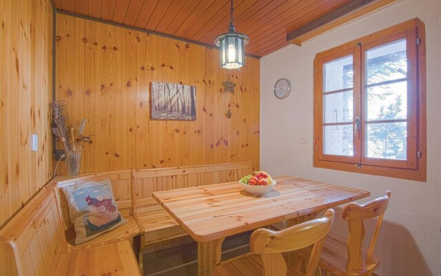 Chalet Antika