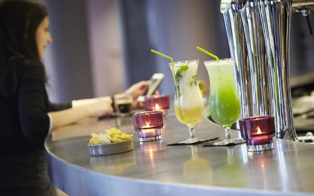 Kyriad Le Blanc Mesnil